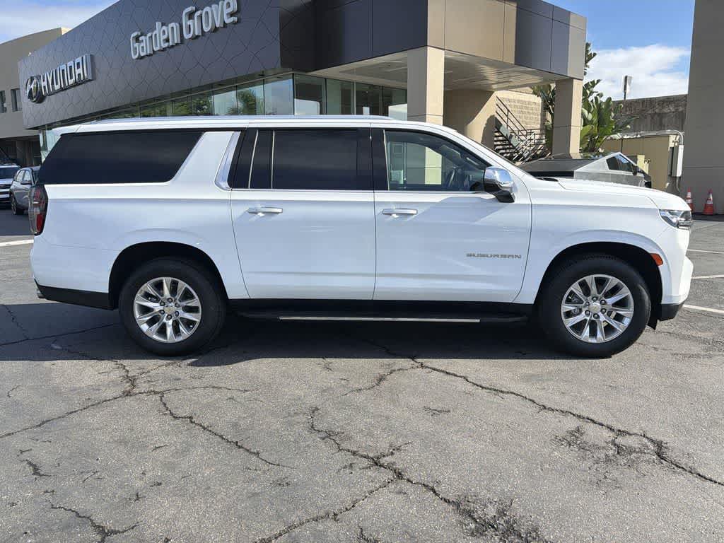 Thumbnail: 2023 Chevrolet Suburban - 7