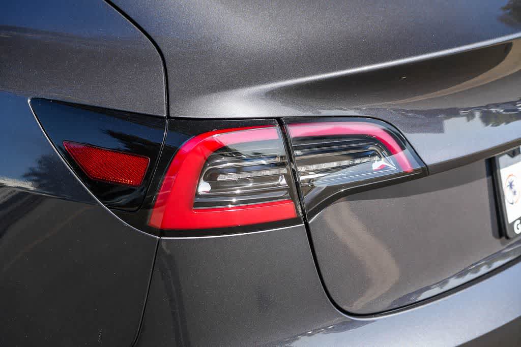 Thumbnail: 2023 Tesla Model 3 - 8