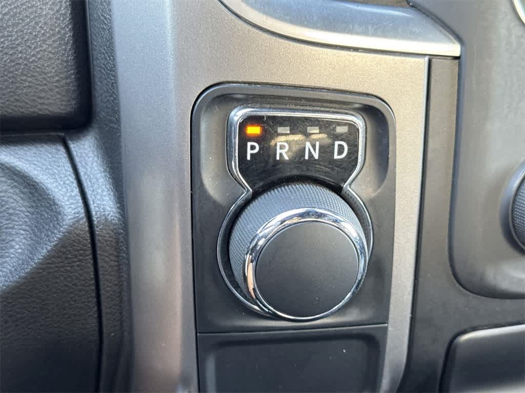 Thumbnail: 2024 RAM 1500 Classic - 17