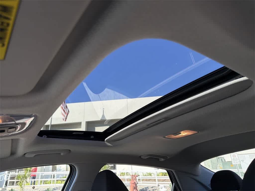 Thumbnail: 2025 Hyundai Elantra - 11