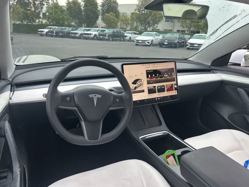 Thumbnail: 2023 Tesla Model 3 - 7