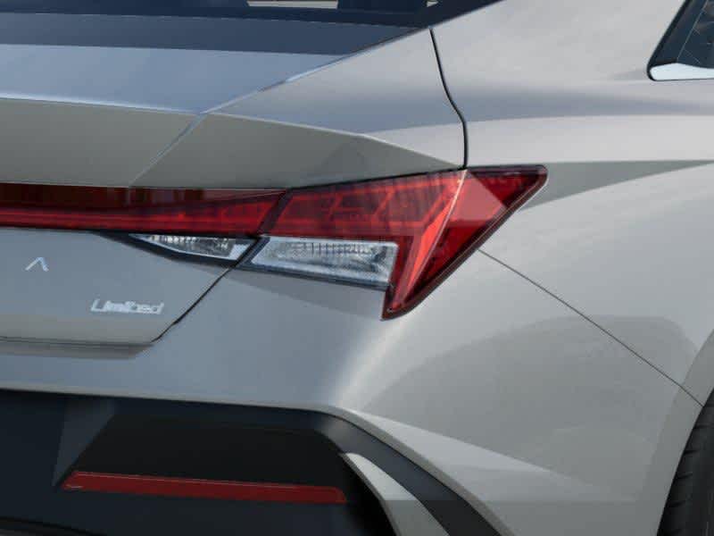 Thumbnail: 2025 Hyundai Elantra - 10