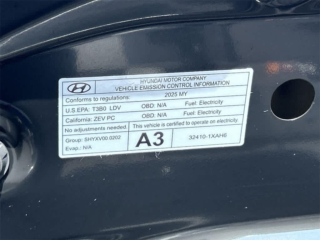 Thumbnail: 2025 Hyundai Ioniq 6 - 9