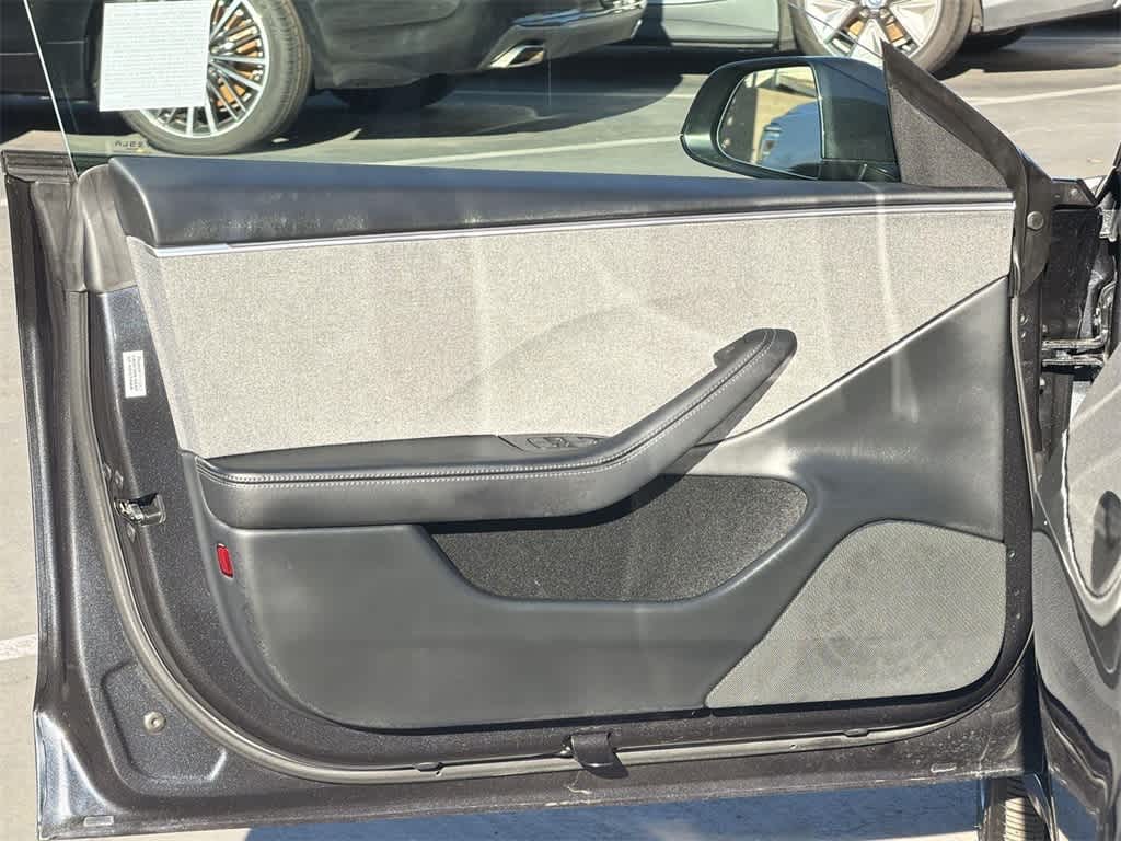 Thumbnail: 2024 Tesla Model 3 - 24