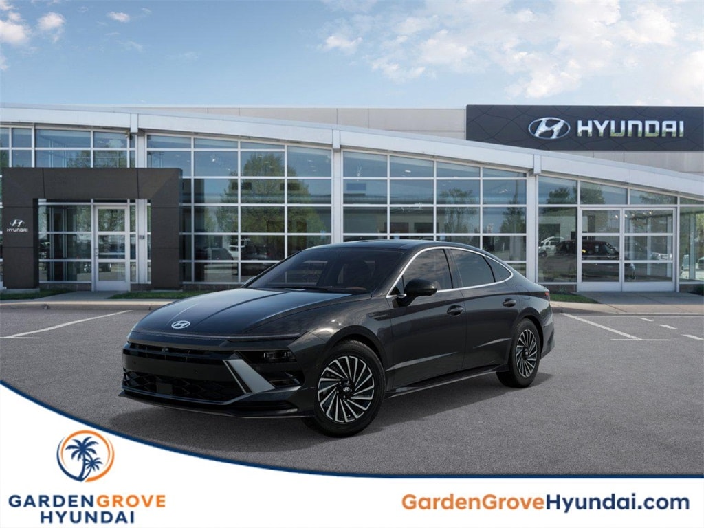 Thumbnail: 2025 Hyundai Sonata - 1
