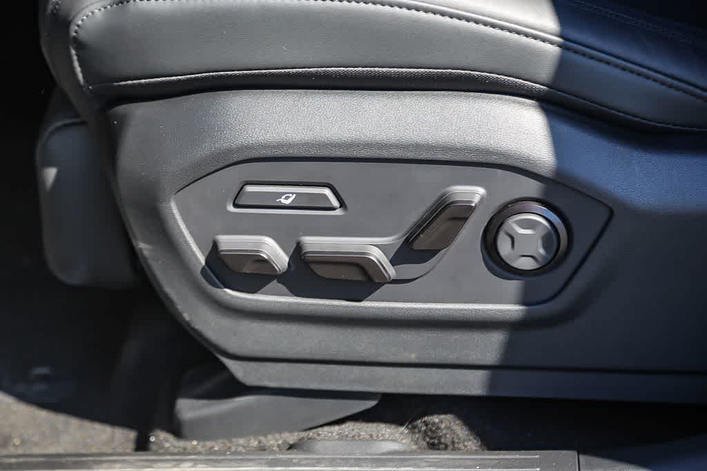 Thumbnail: 2026 Hyundai Santa Fe - 21