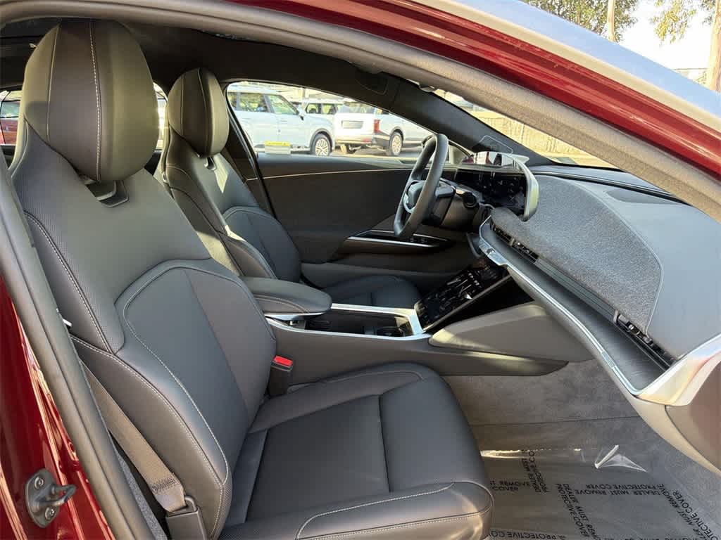 Thumbnail: 2024 Lucid Air - 40