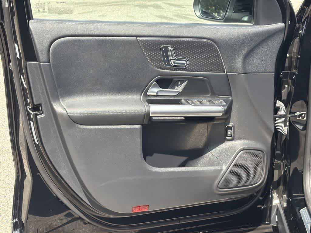 Thumbnail: 2025 Mercedes-Benz GLA - 22