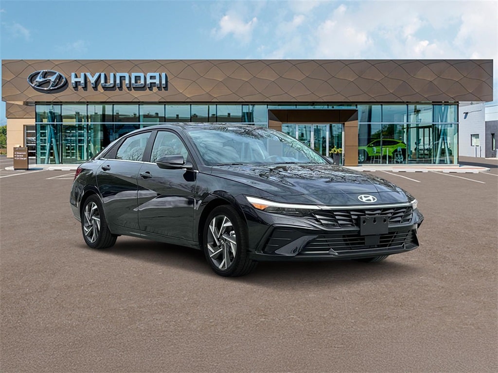 Thumbnail: 2025 Hyundai Elantra - 11