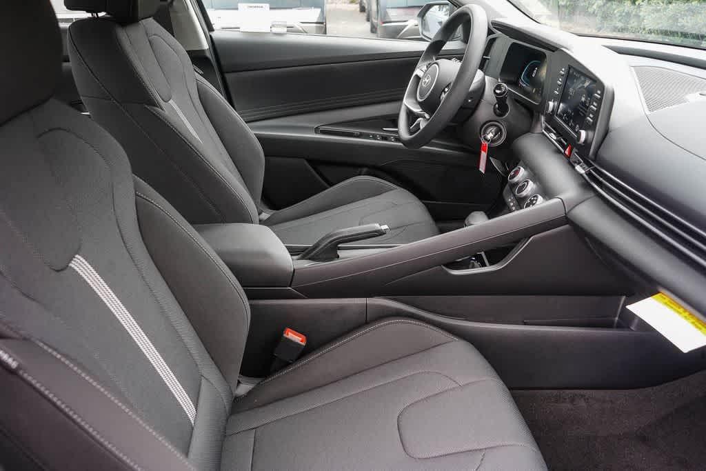 Thumbnail: 2026 Hyundai Elantra - 16
