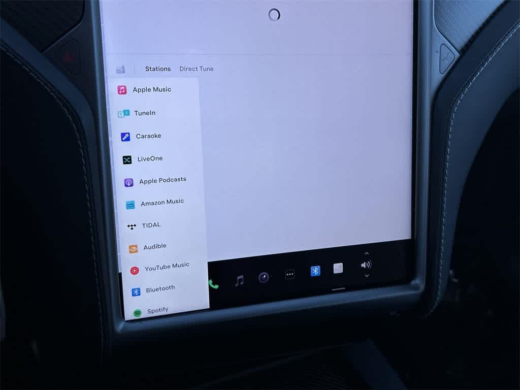 Thumbnail: 2021 Tesla Model X - 28