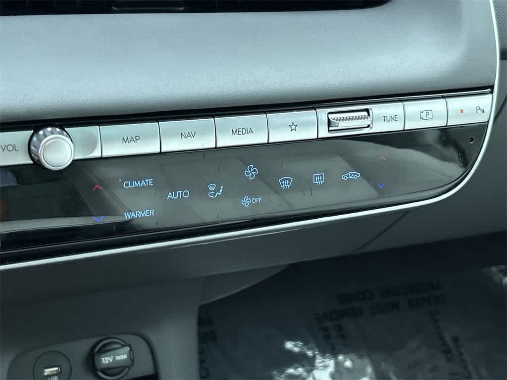 Thumbnail: 2024 Hyundai Ioniq 5 - 17