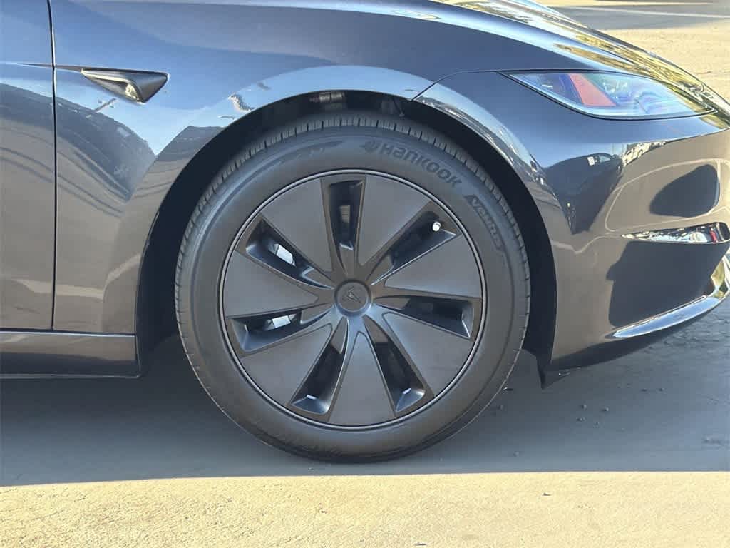 Thumbnail: 2024 Tesla Model 3 - 43