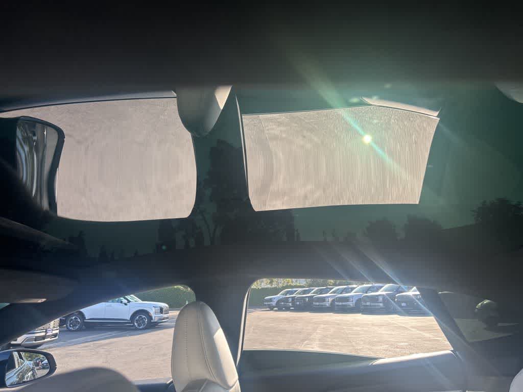 Thumbnail: 2022 Tesla Model S - 8