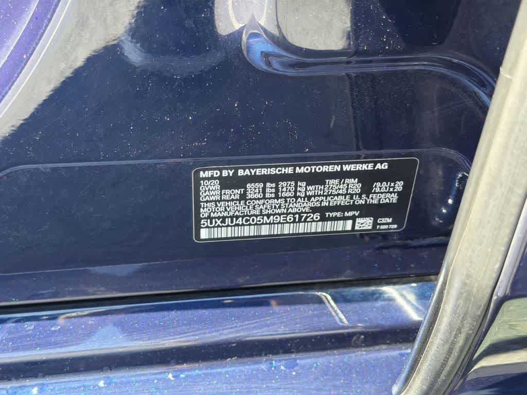 Thumbnail: 2021 BMW M5 - 10