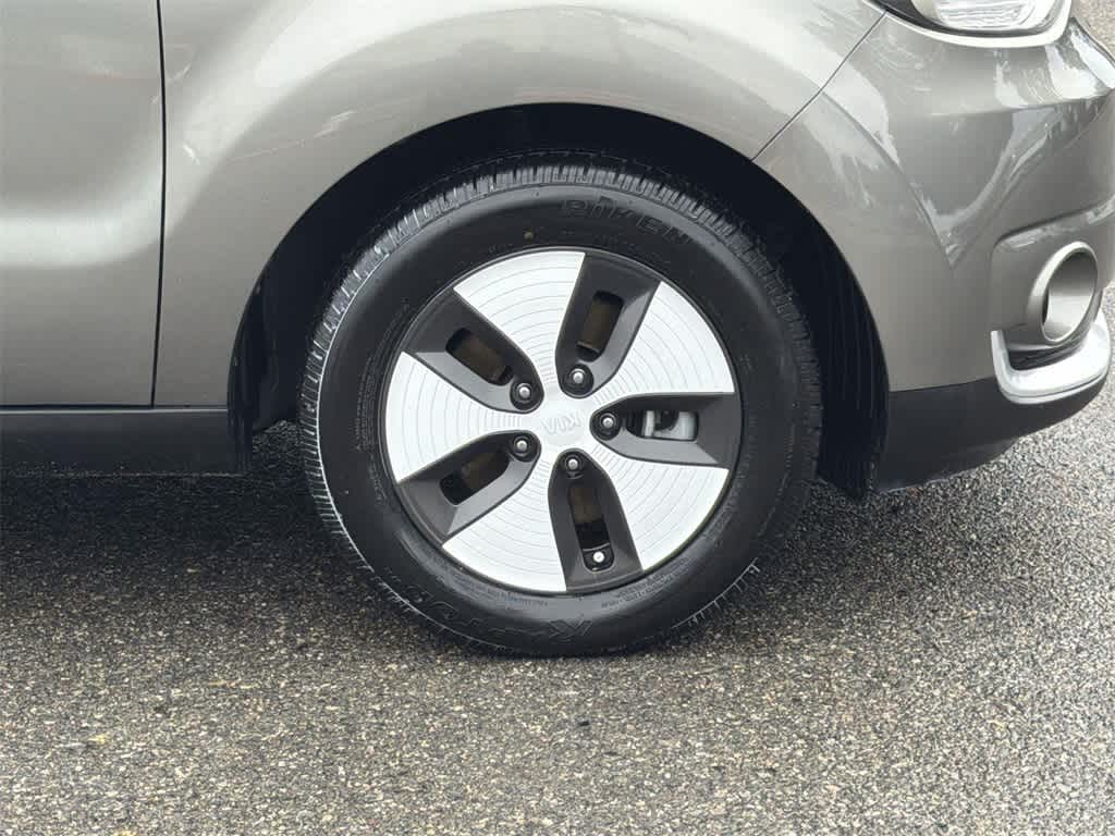 Thumbnail: 2017 Kia Soul EV - 42