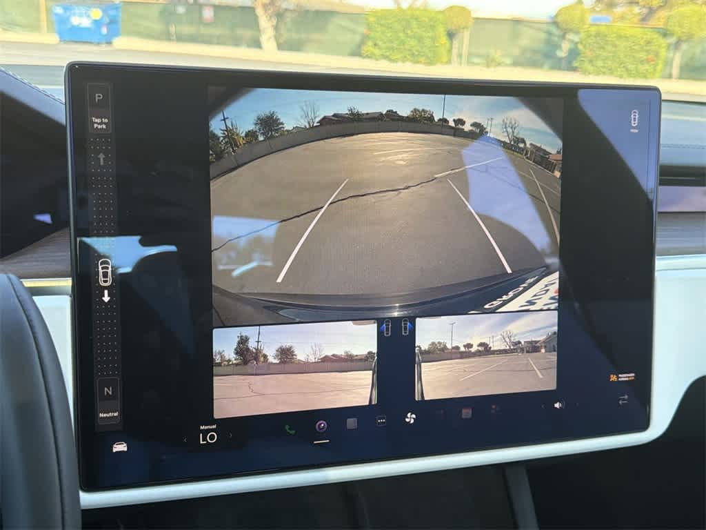 Thumbnail: 2022 Tesla Model S - 18