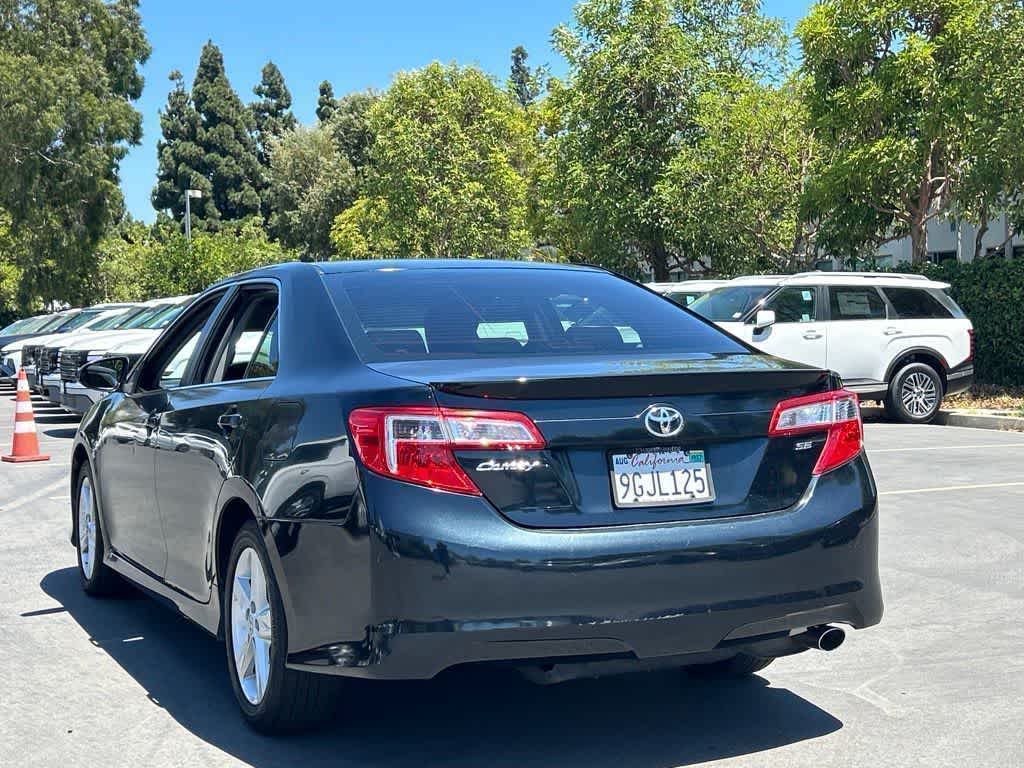 Used 2014 Toyota Camry SE with VIN 4T1BF1FK5EU762029 for sale in Garden Grove, CA