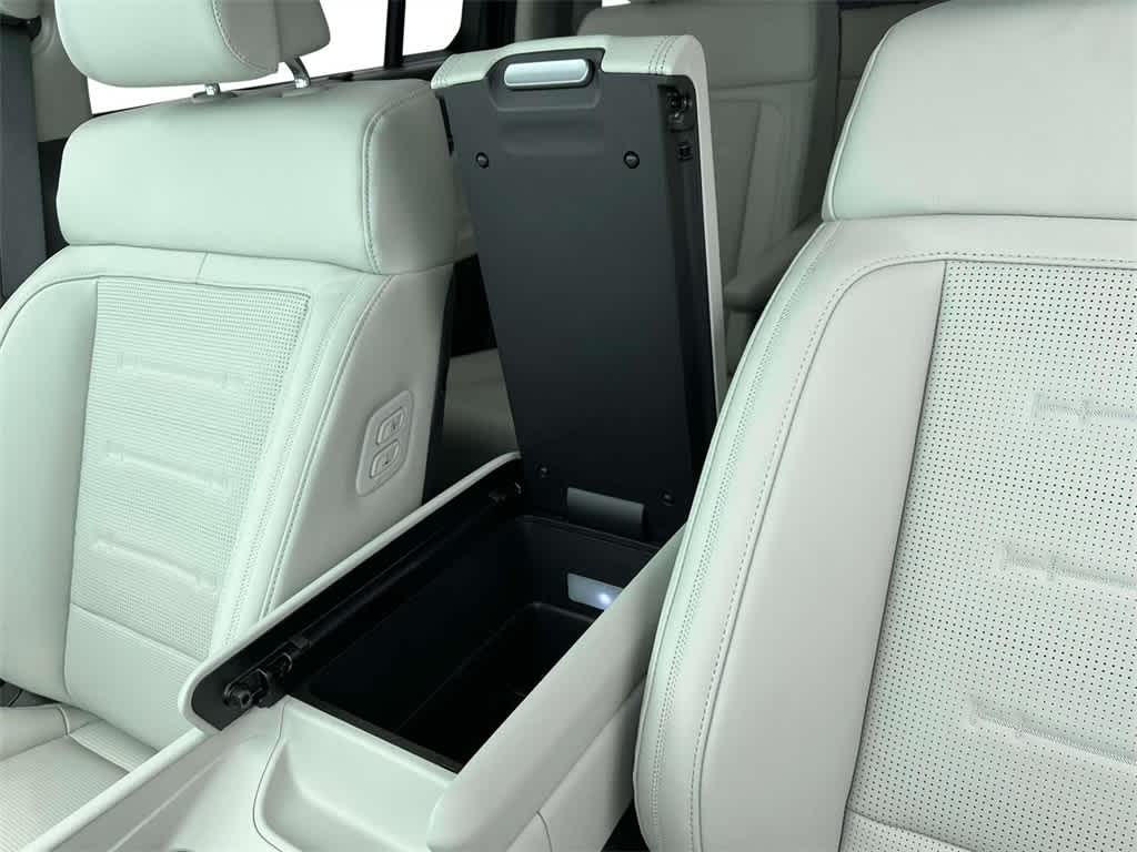 Thumbnail: 2025 Hyundai Santa Fe - 22