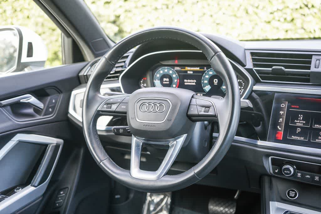 Thumbnail: 2023 Audi Q3 - 15