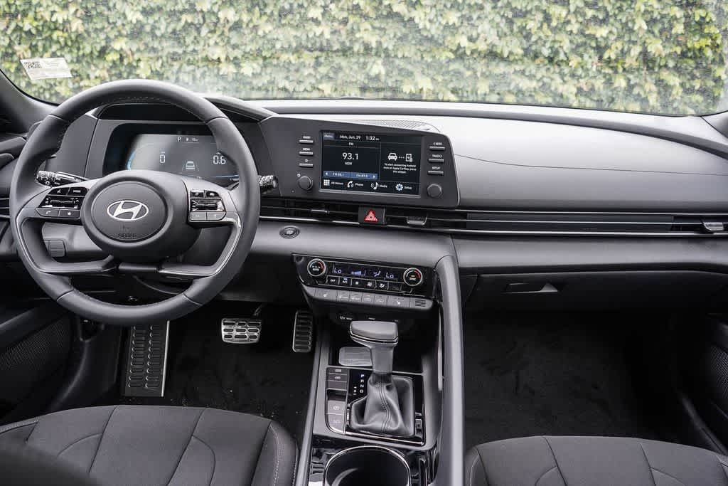 Thumbnail: 2026 Hyundai Elantra - 11