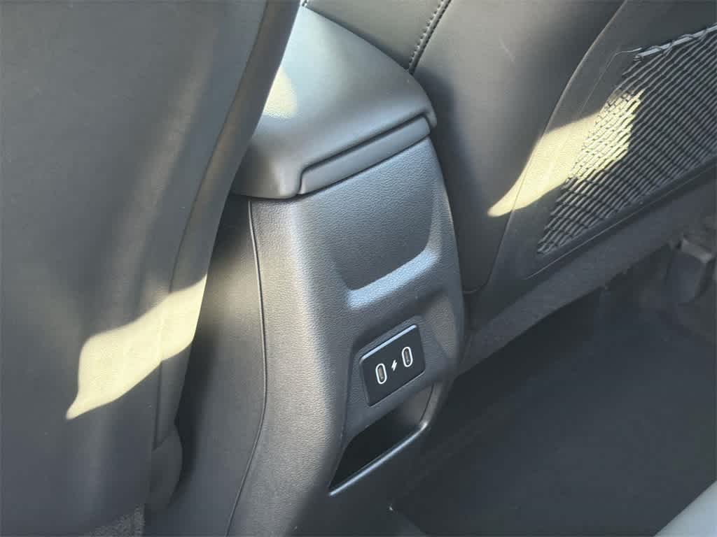 Thumbnail: 2024 Hyundai Venue - 29