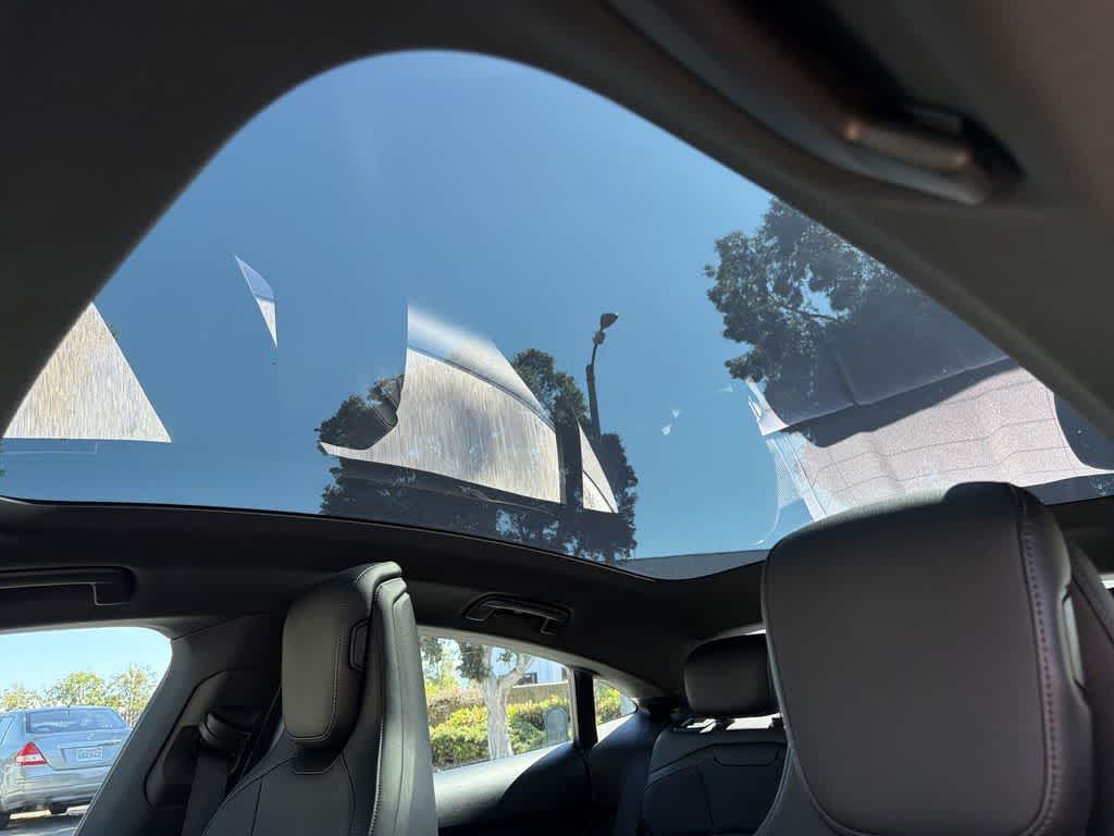 Thumbnail: 2023 Porsche Taycan - 11