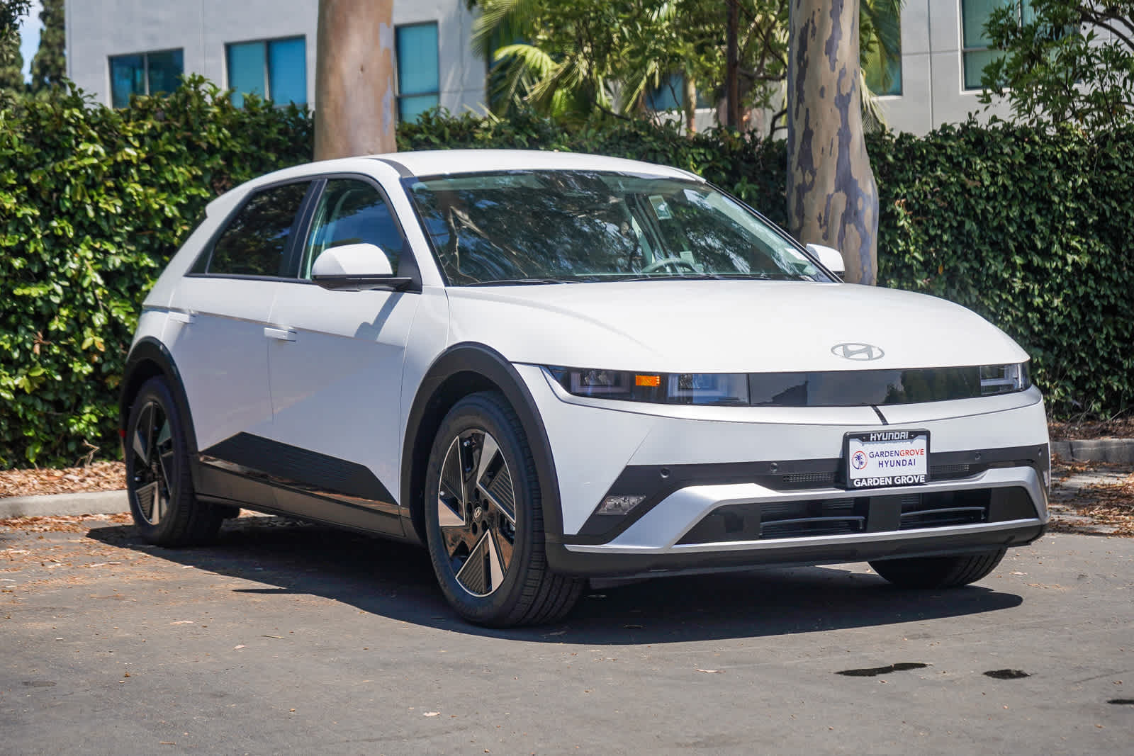 Thumbnail: 2026 Hyundai Ioniq 5 - 3