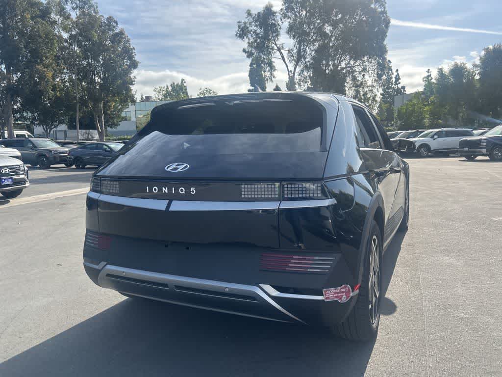 Thumbnail: 2024 Hyundai Ioniq 5 - 3