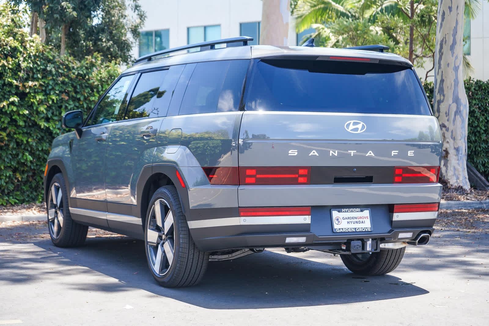 Thumbnail: 2026 Hyundai Santa Fe - 4