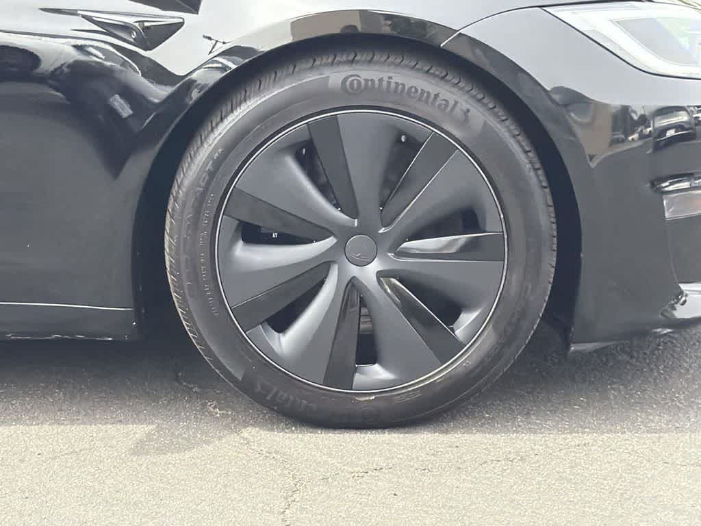 Thumbnail: 2023 Tesla Model S - 43