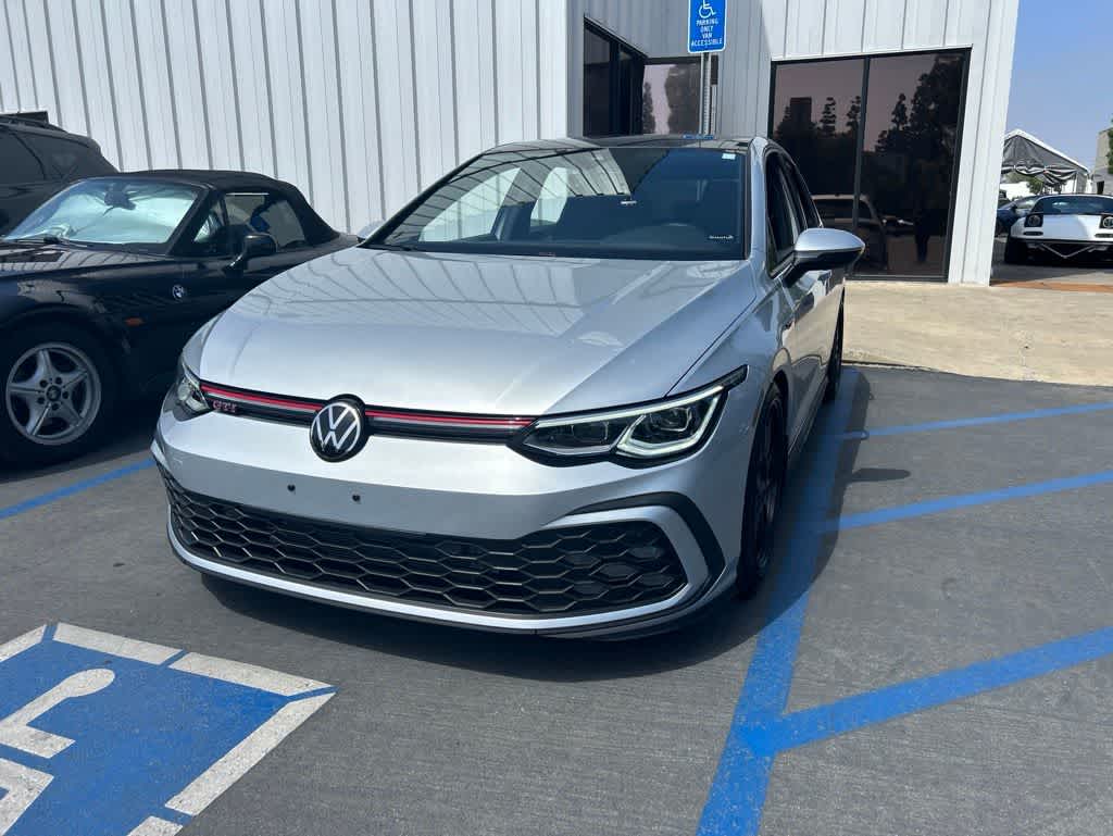 Thumbnail: 2022 Volkswagen Golf - 4