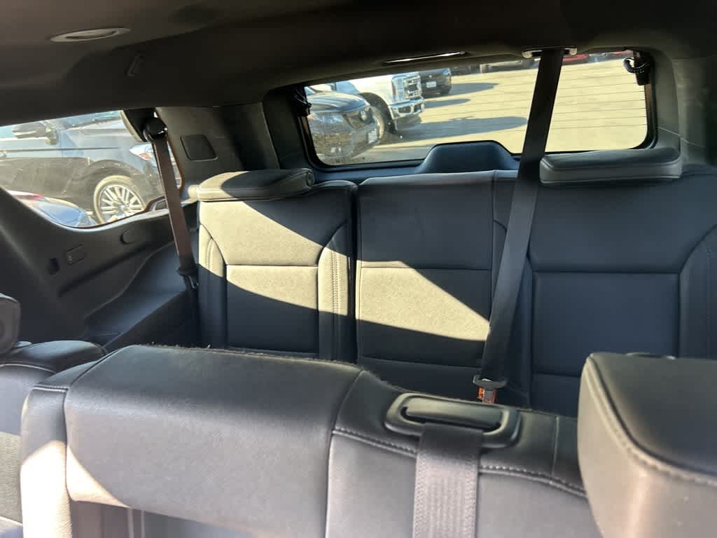 Thumbnail: 2023 Chevrolet Tahoe - 7