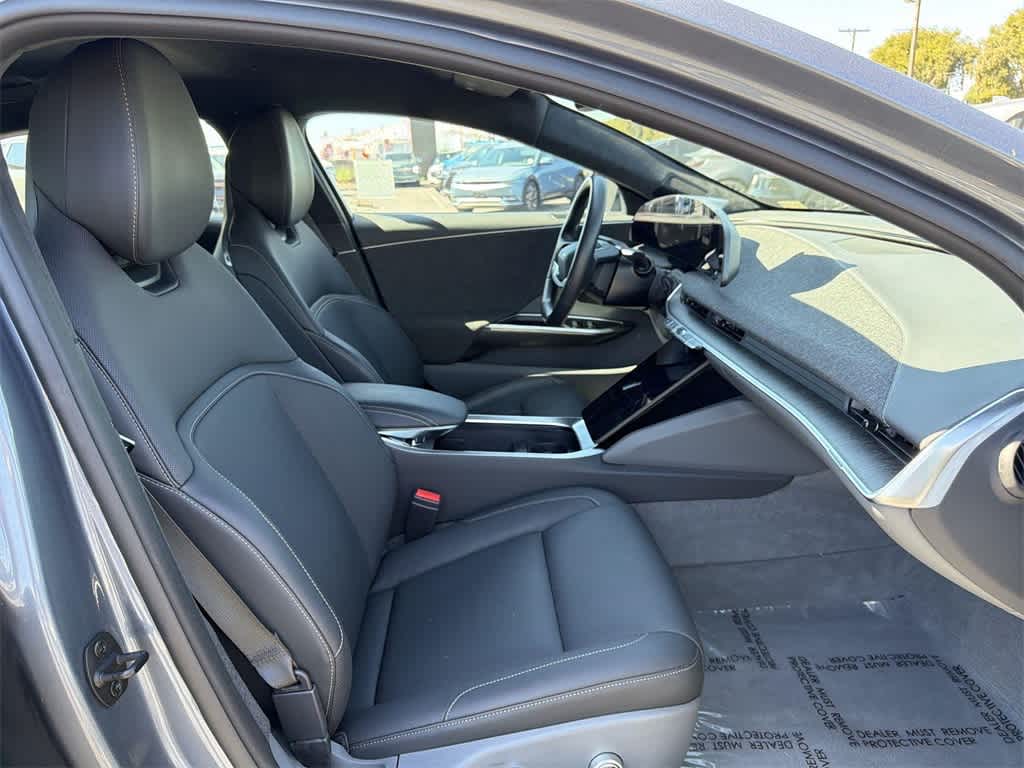 Thumbnail: 2024 Lucid Air - 34