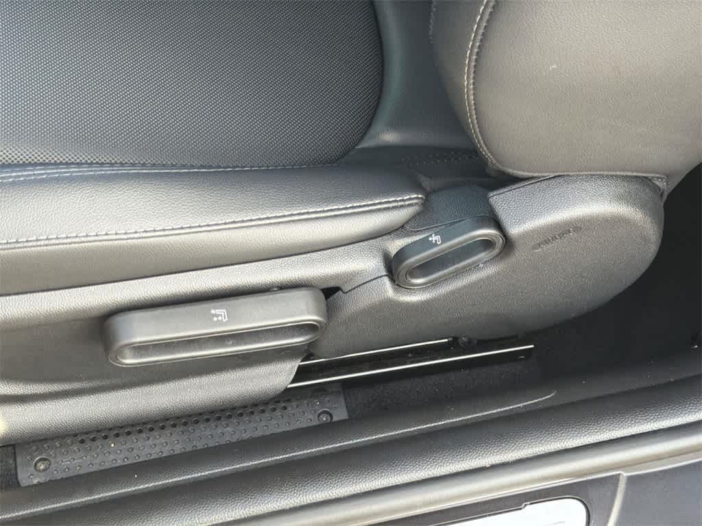 Thumbnail: 2023 MINI Cooper Hardtop - 26