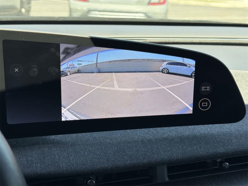 Thumbnail: 2024 Lucid Air - 18