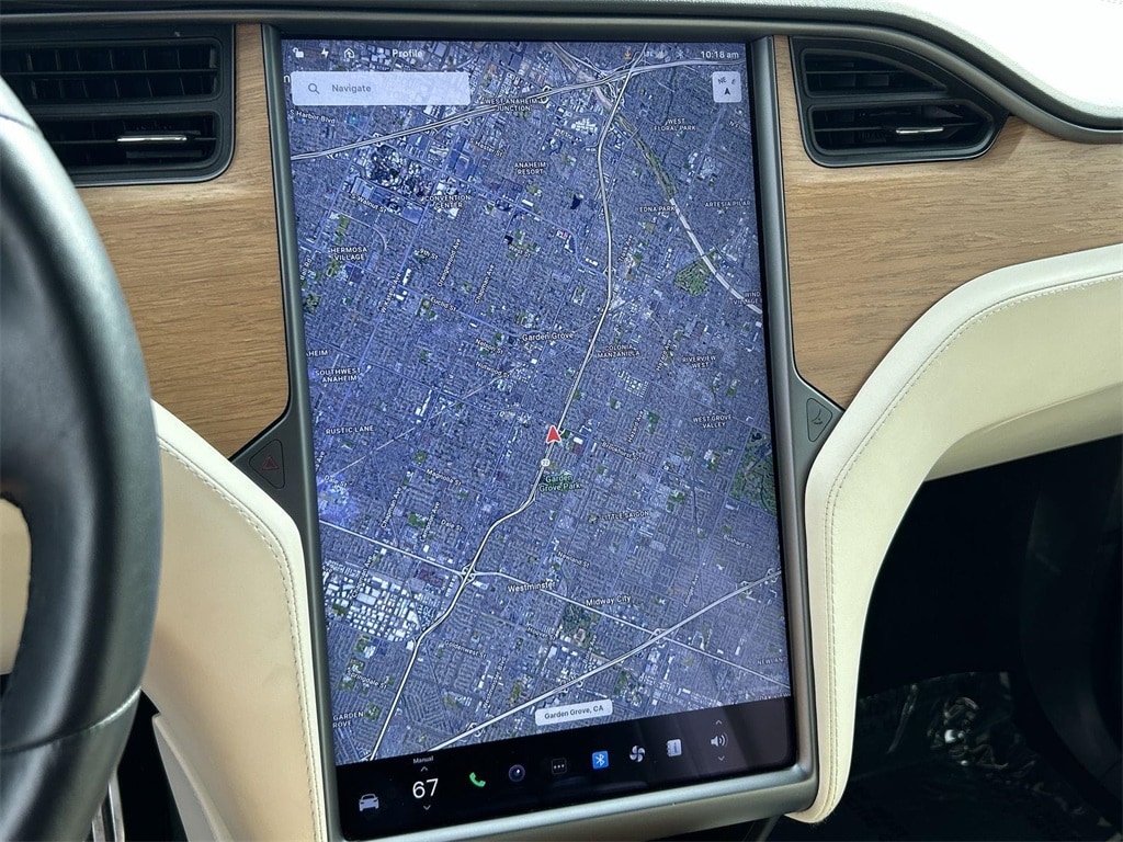 Thumbnail: 2020 Tesla Model X - 16