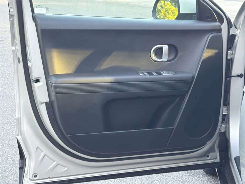 Thumbnail: 2024 Hyundai Ioniq 5 - 22