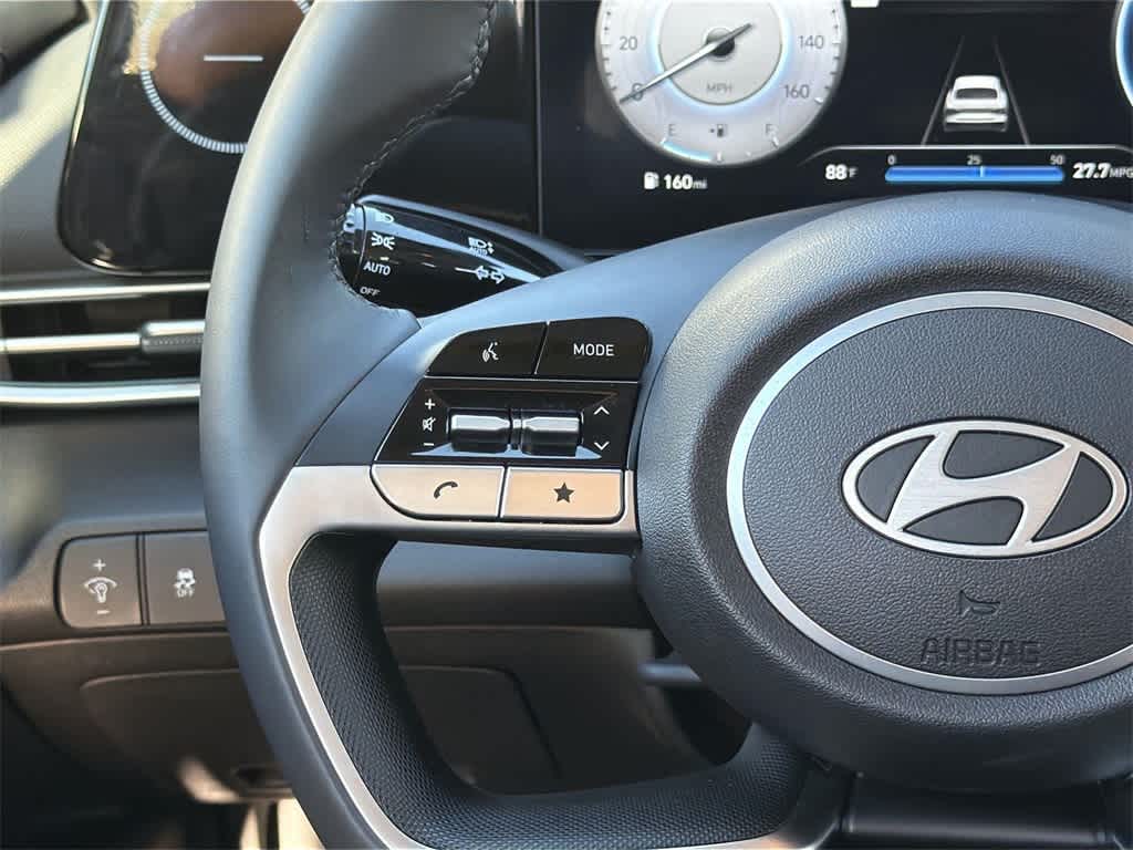 Thumbnail: 2025 Hyundai Elantra - 14