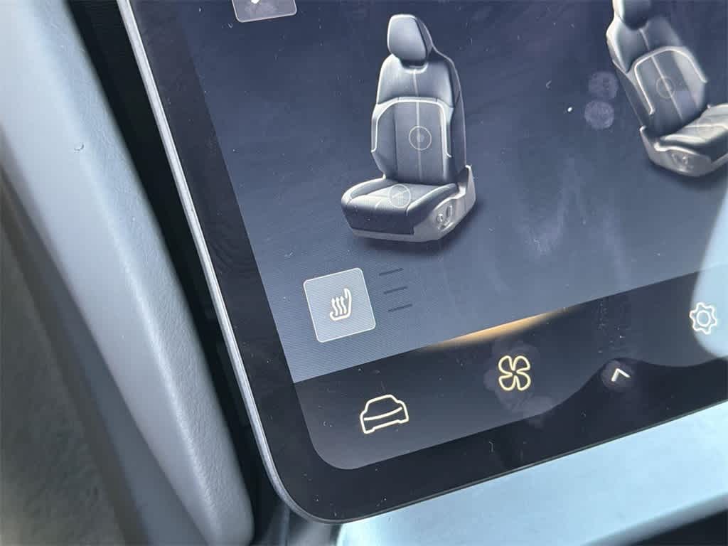 Thumbnail: 2024 Lucid Air - 22