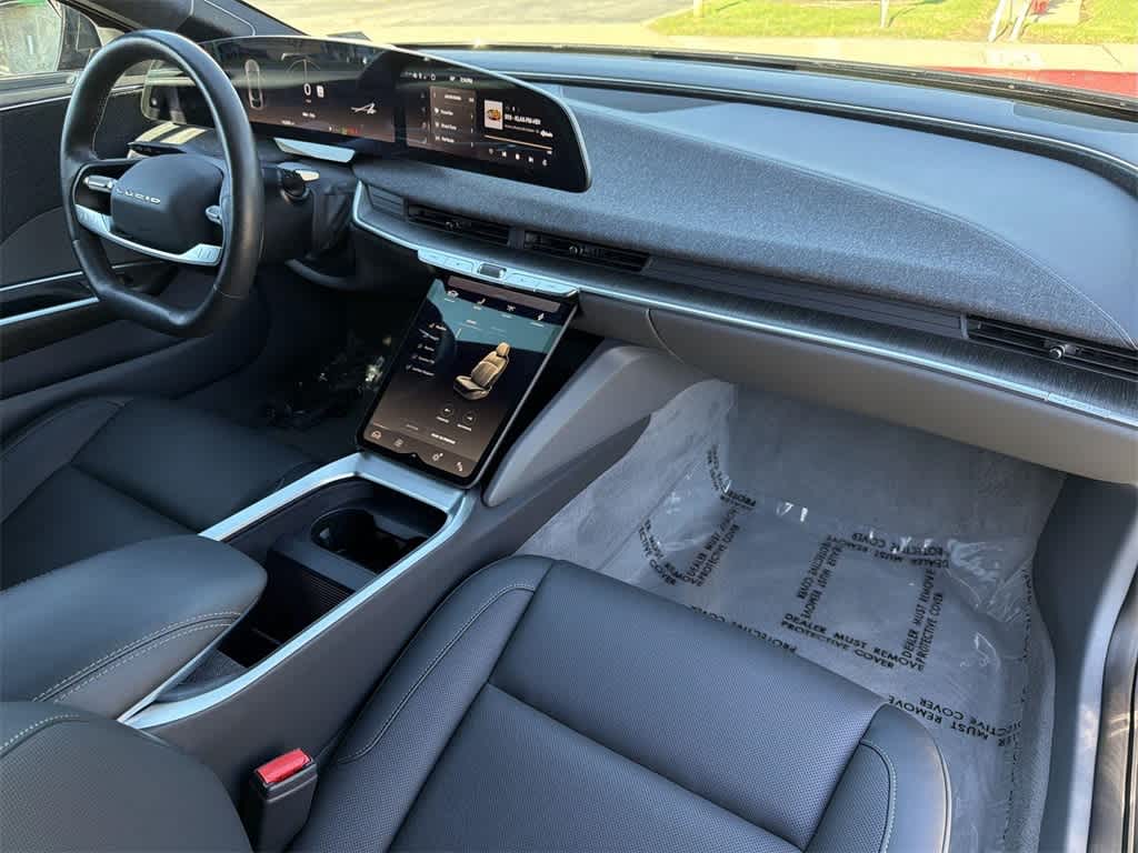 Thumbnail: 2024 Lucid Air - 41