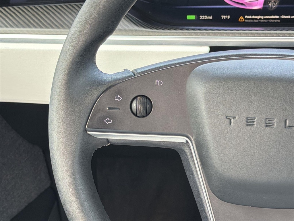Thumbnail: 2023 Tesla Model X - 14