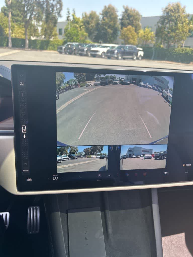 Thumbnail: 2024 Tesla Model X - 12