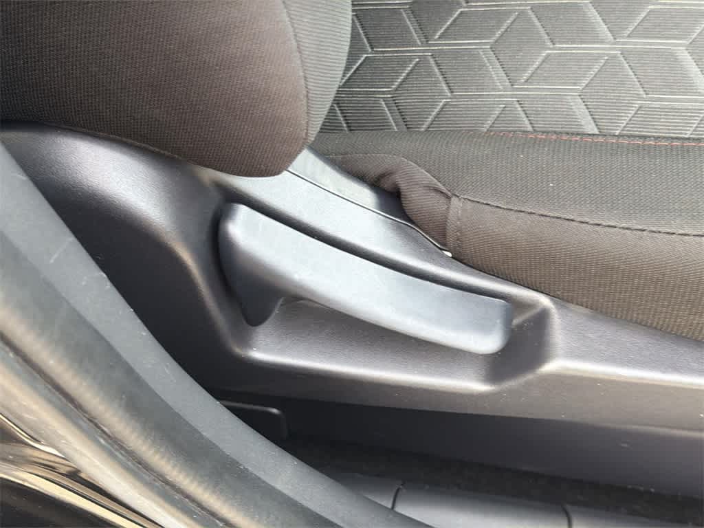 Thumbnail: 2024 Mitsubishi Outlander Sport - 41