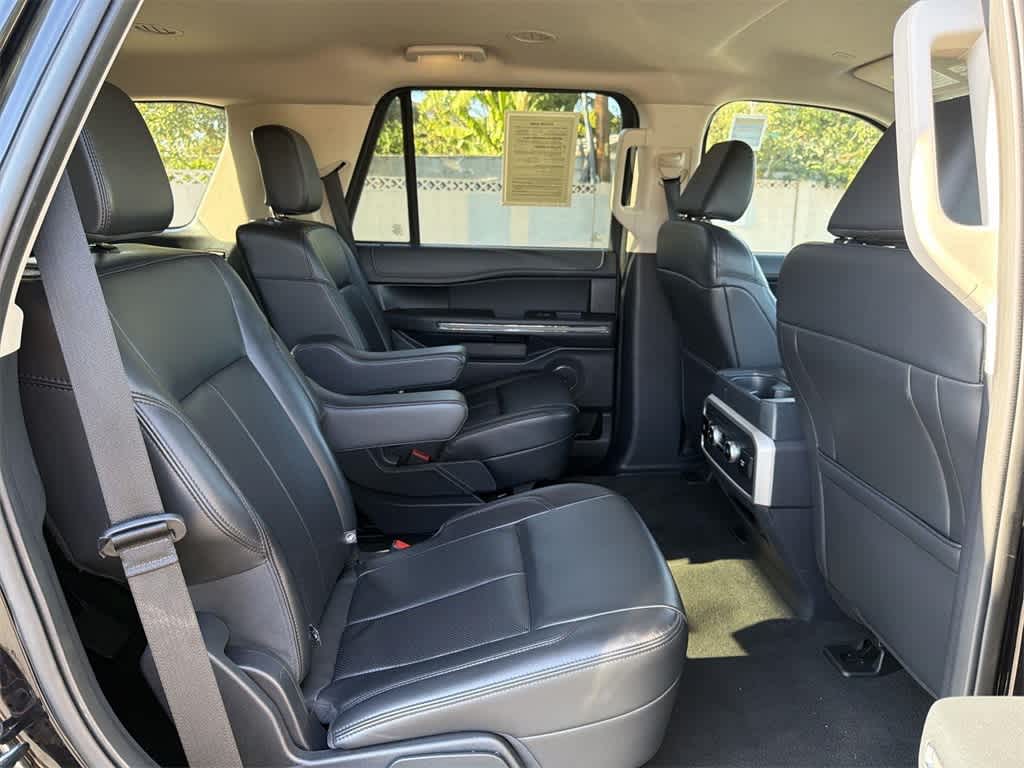 Thumbnail: 2024 Ford Expedition - 34