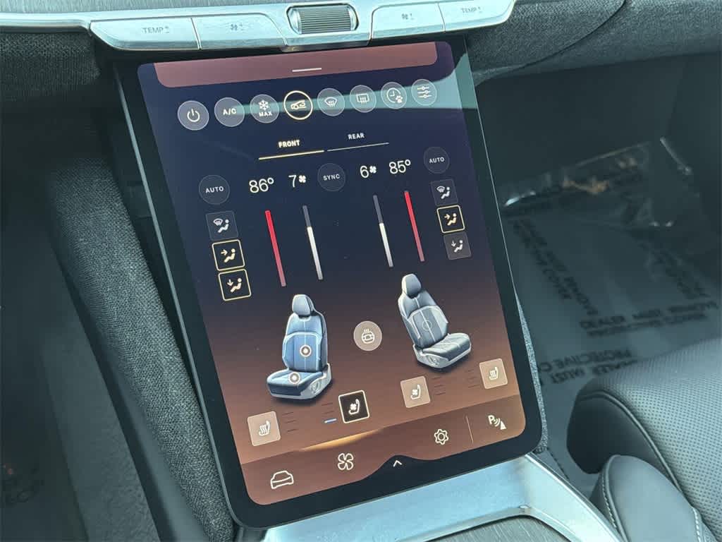 Thumbnail: 2024 Lucid Air - 16