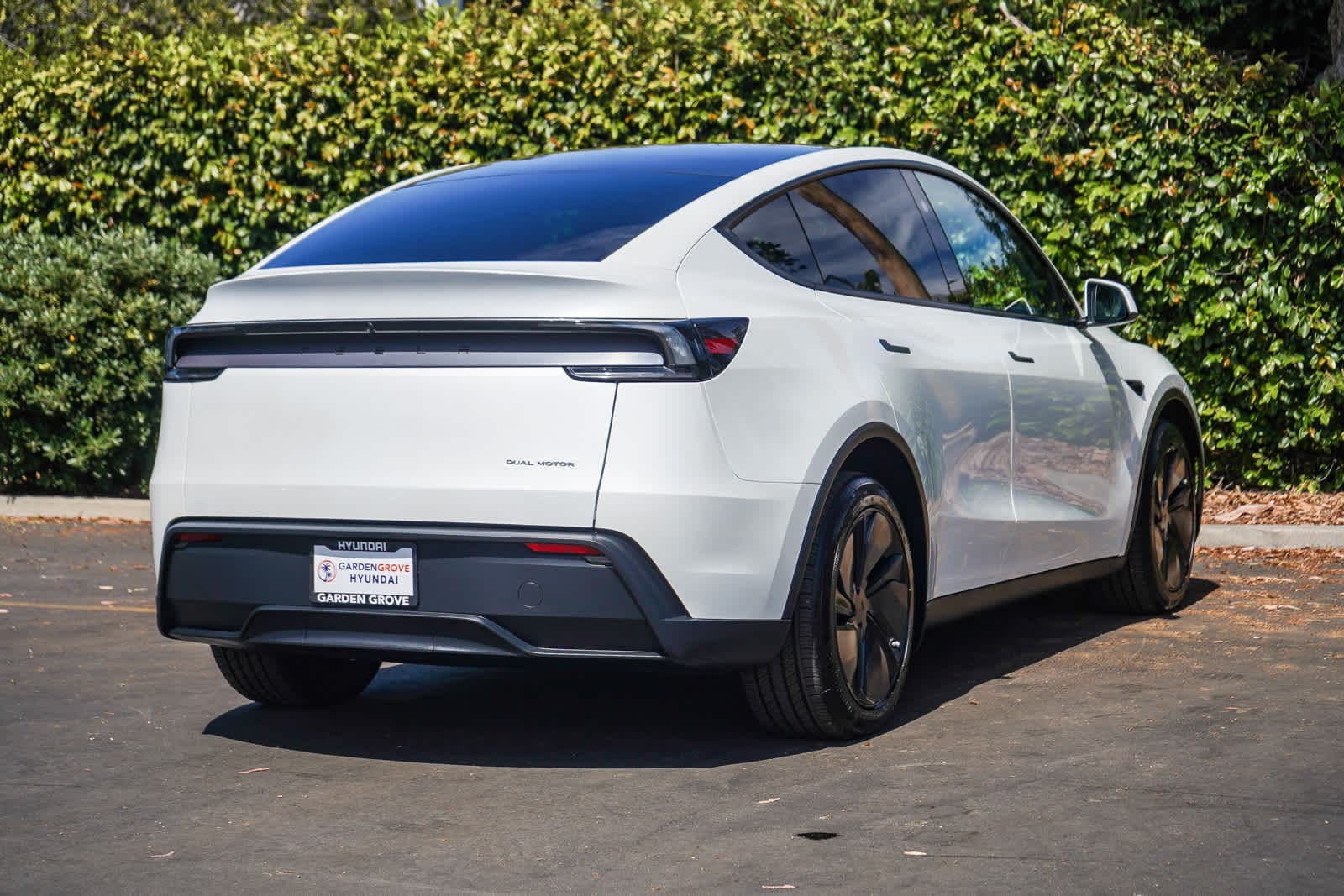Thumbnail: 2026 Tesla Model Y - 6