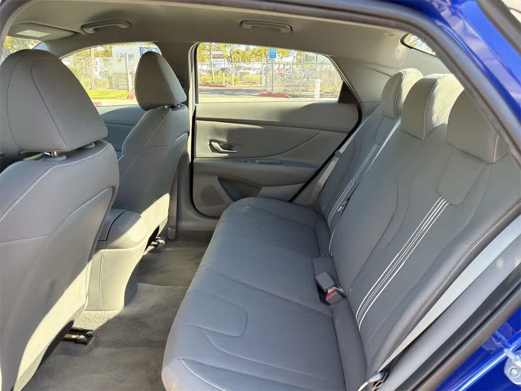 Thumbnail: 2023 Hyundai Elantra - 28