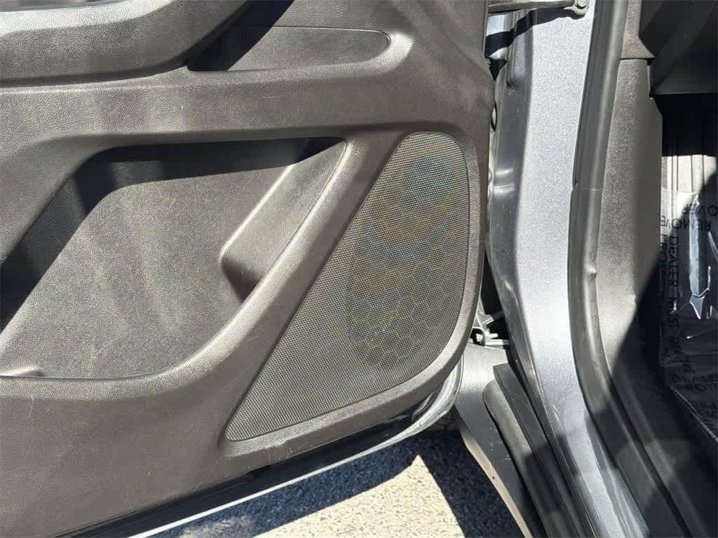 Thumbnail: 2019 Chevrolet Traverse - 23