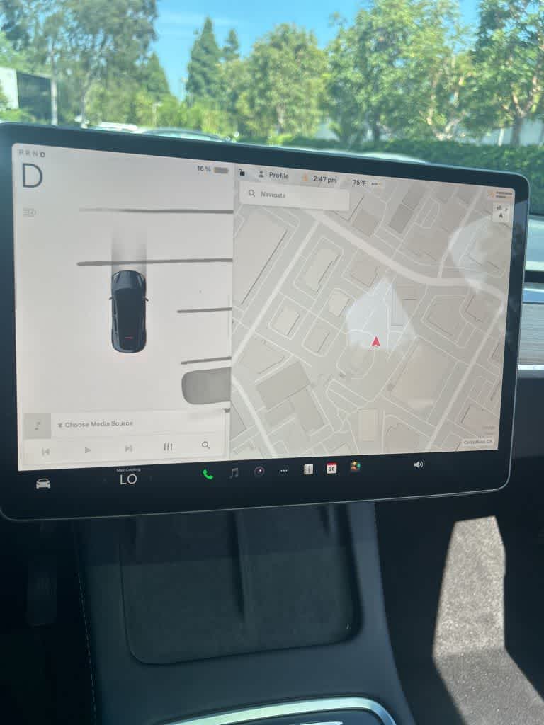 Thumbnail: 2025 Tesla Model Y - 11